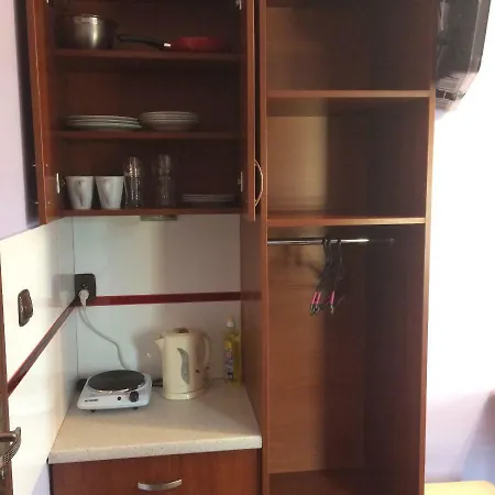 Maczne Skaly Bialy Kosciol (Lesser Poland)