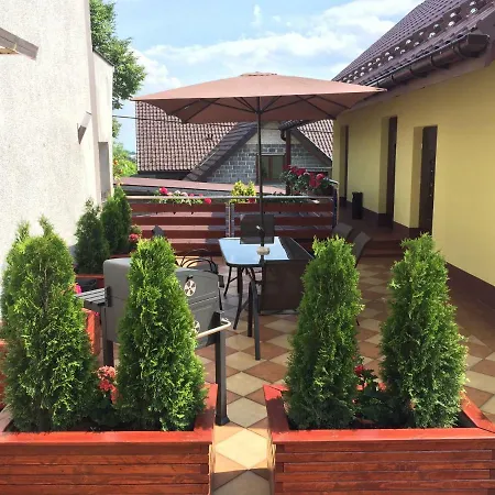 Maczne Skaly Bialy Kosciol (Lesser Poland)